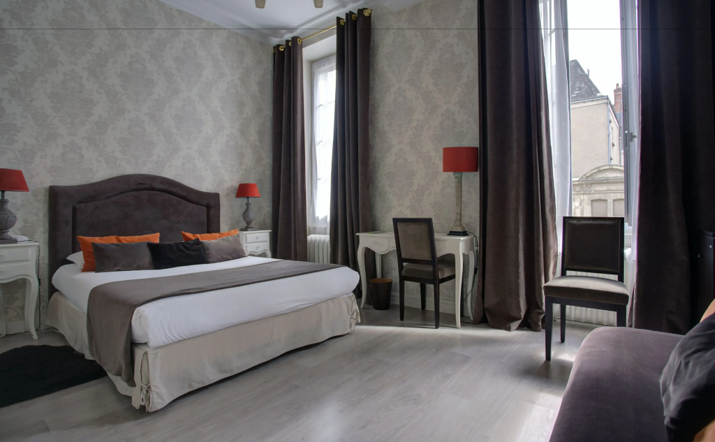 Superior Double room (full double bed)