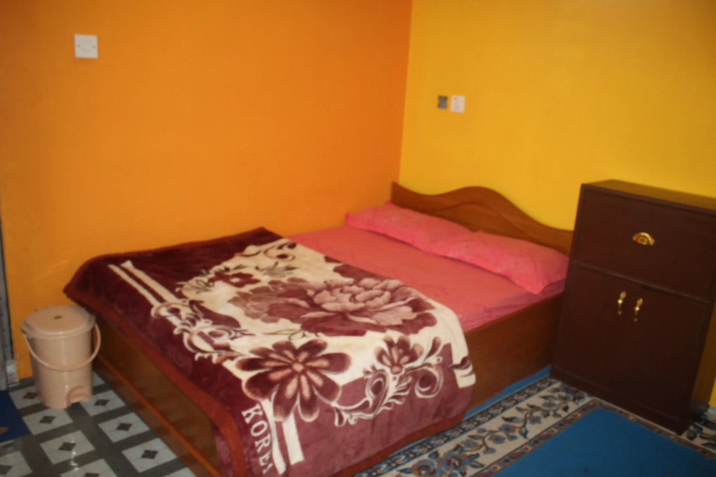 Comfort room