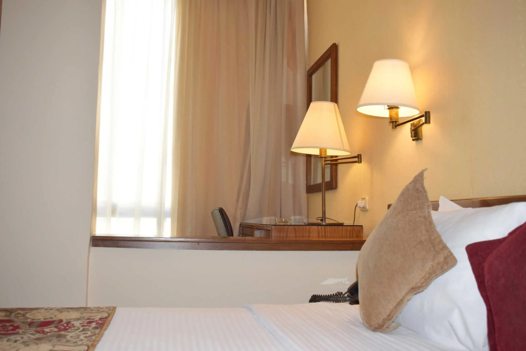 Premium Double room (full double bed)