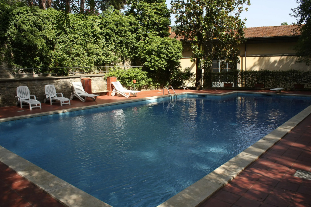1 Bedroom Apartment with river view
