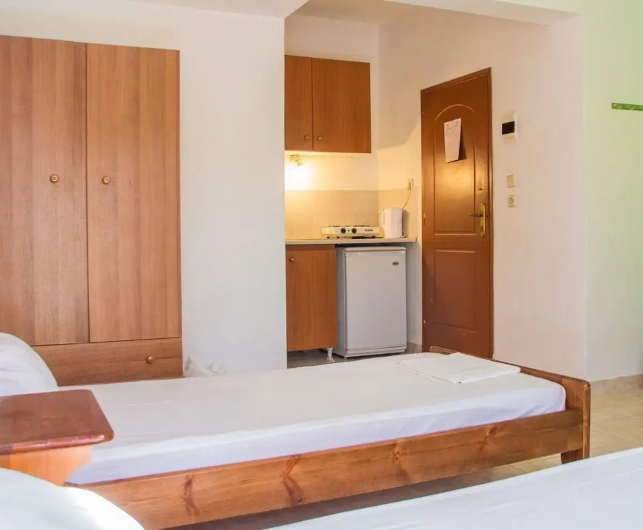Standard Double Basement room (twin beds)