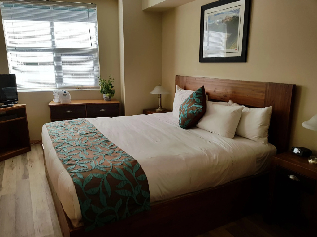 3 Bedrooms Luxury room with mountain view