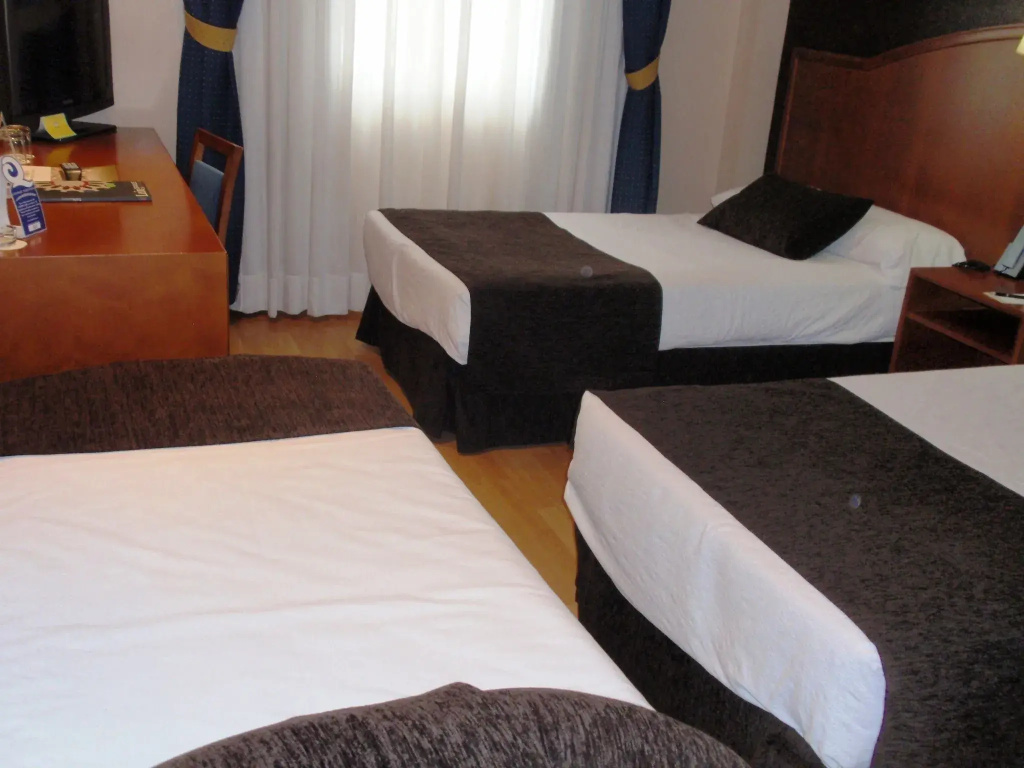 Hotel Ponferrada Plaza - Chambres