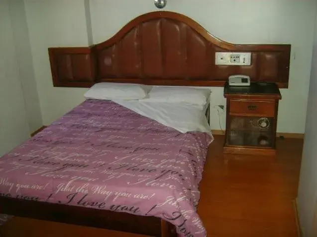 Reinales Plaza Hotel - Chambres