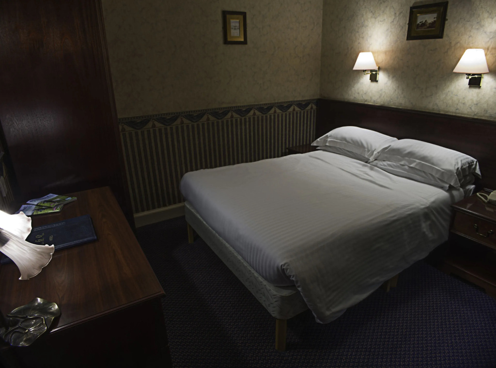 Standard Double room (full double bed)