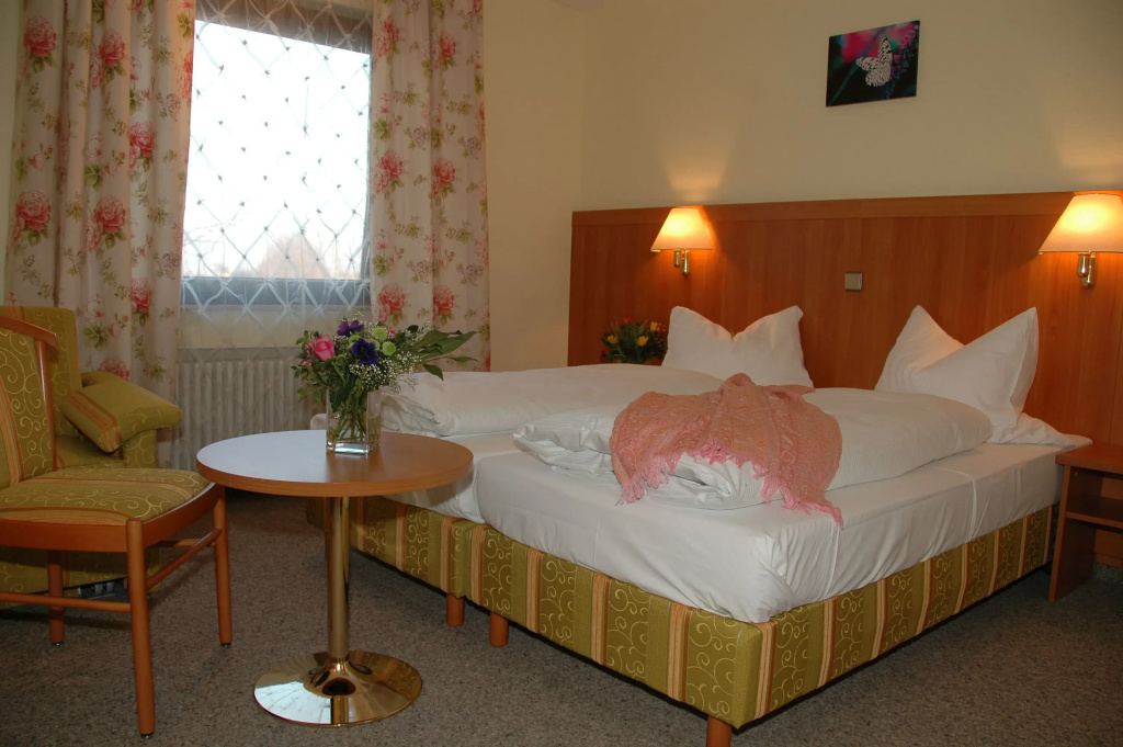 Comfort Double room (full double bed)