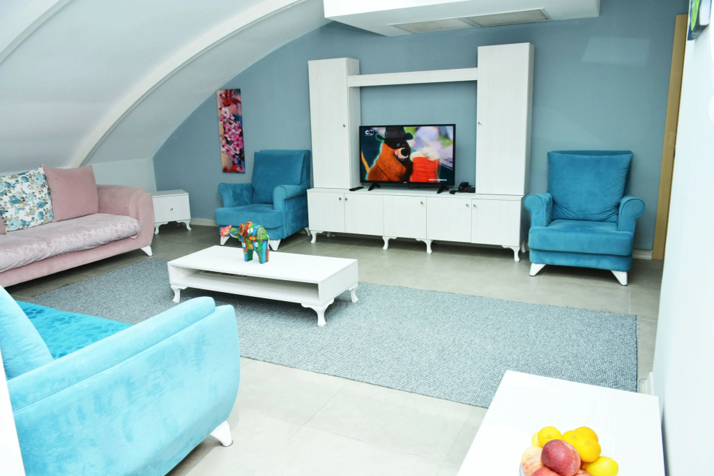 3 Bedrooms Family Apartment