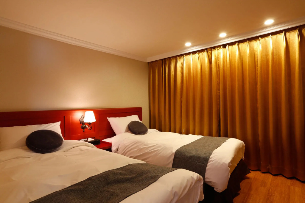Anmyeondo Plaza Hotel - Chambres