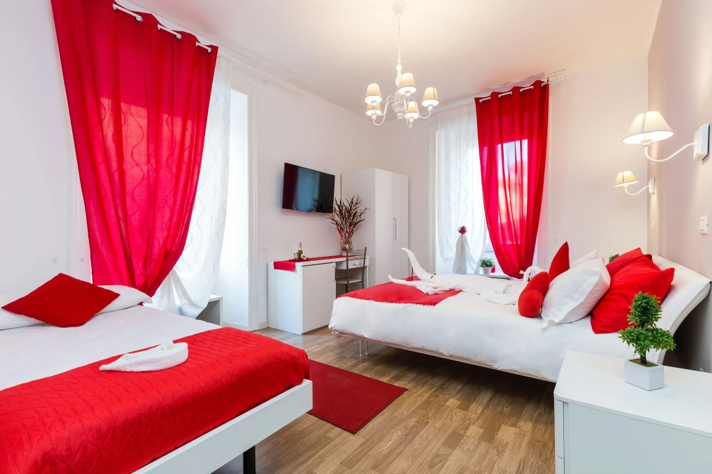 Standard Triple room