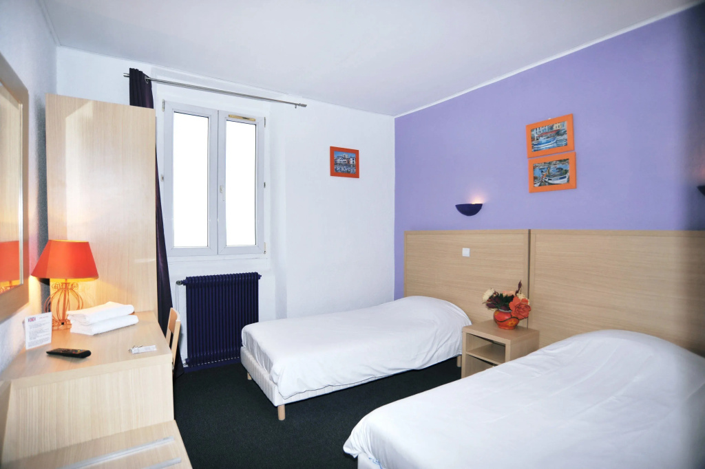 Economy Double room (full double bed)