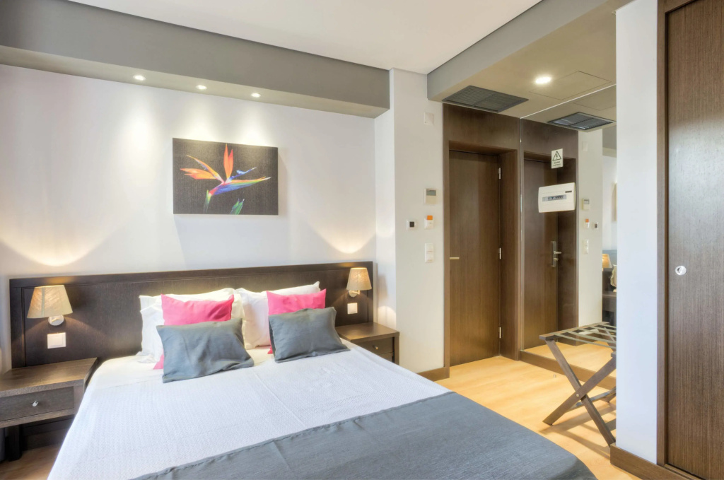 Superior Double room (full double bed)