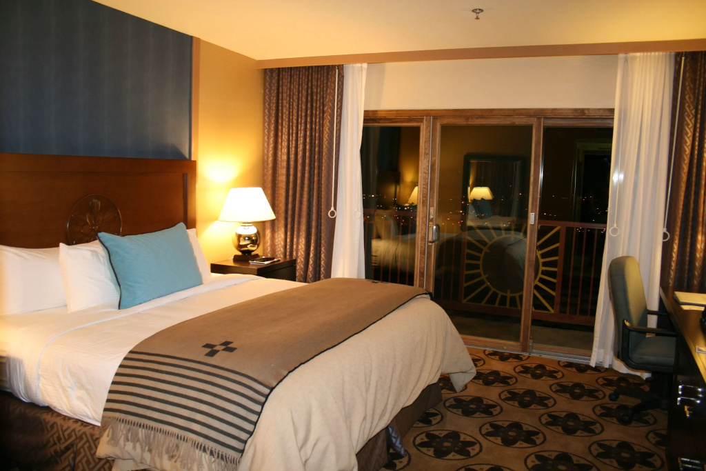 Prescott Resort and Conference Center Room Type - Deluxe Double room (full double bed)