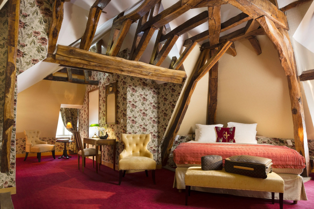 Superior Suite