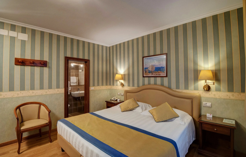 Standard Double room (full double bed)