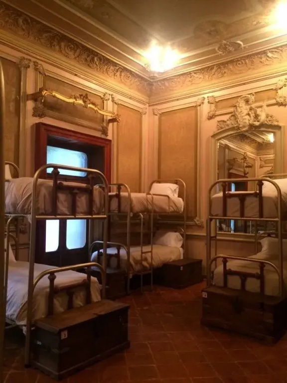 Bed in Dorm
