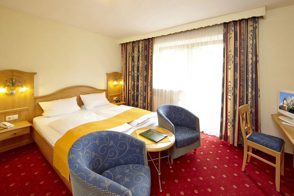 Economy Double room with balcony (full double bed)