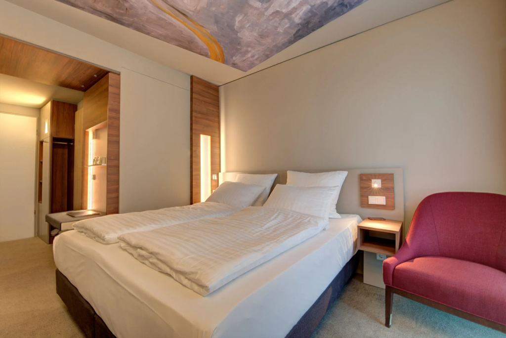 Standard Double room (twin beds)