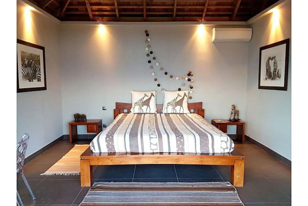 4 Bedrooms Villa with sea view