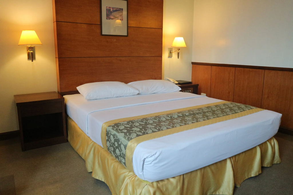Iloilo Business Hotel - Chambres