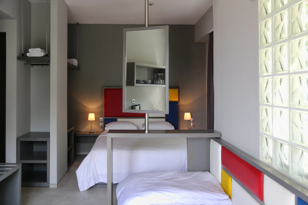 Standard Triple room with balcony and with garden view