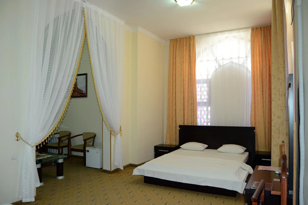 Standard Double room with view (full double bed)