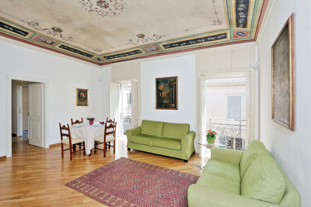 2 Bedrooms Apartment