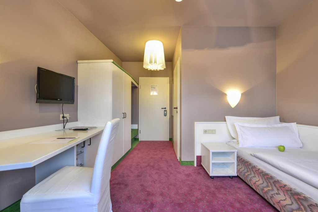 Airport Hotel by The New Yorker - Chambres