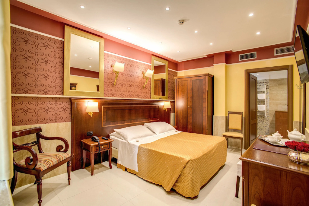 Superior Double room (full double bed)
