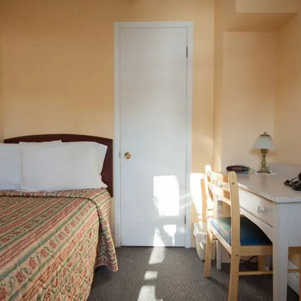 Standard Single room (single bed)