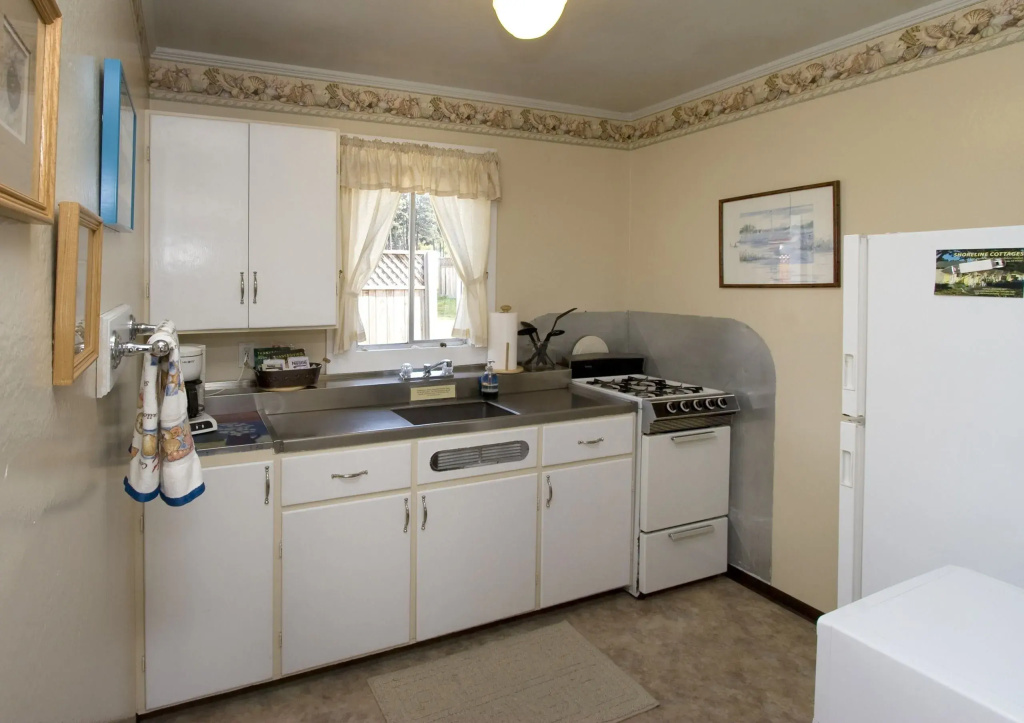 1 Bedroom Double Cottage (full double bed)