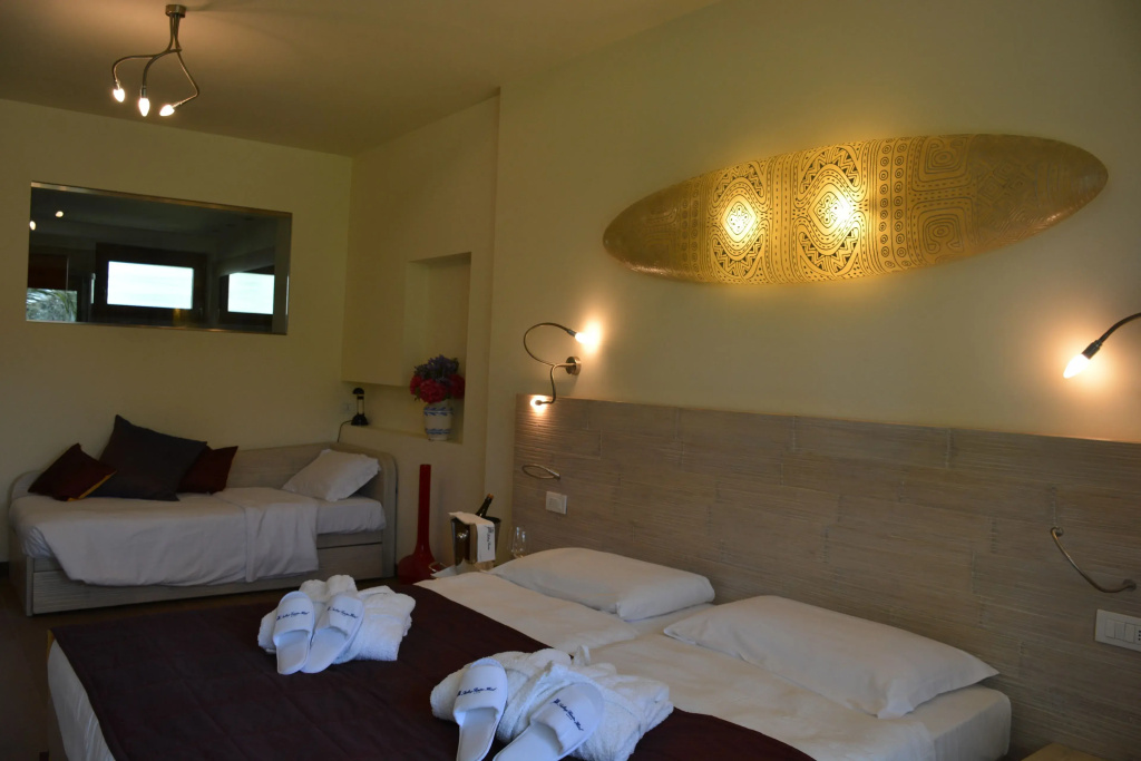 Standard Quadruple room