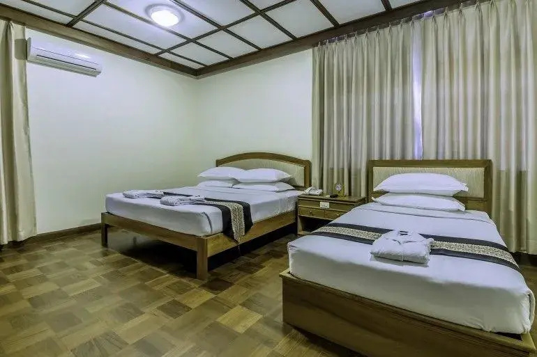 Sedona Hotel Inya Wing - Chambres