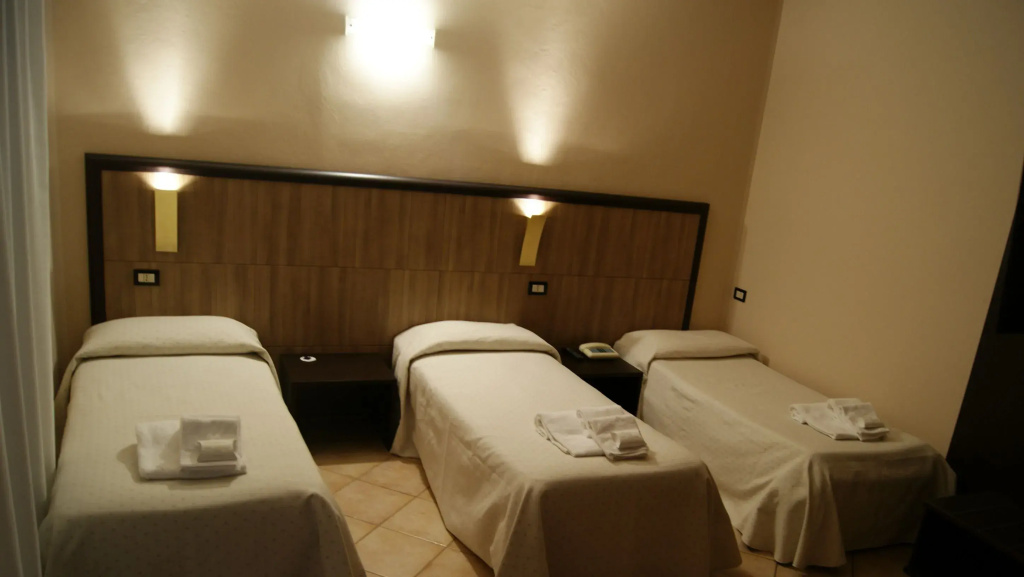 Standard Quadruple room