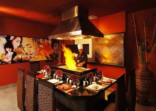 Food & Beverage