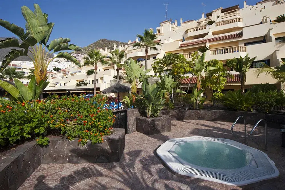 Costa Adeje Palace 4 Тенерифе изолирован