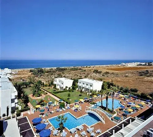Beach & Waterfront