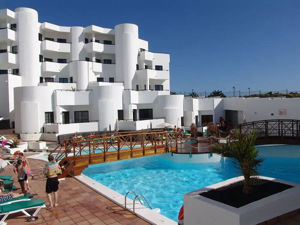 gallery_image_hidden_23