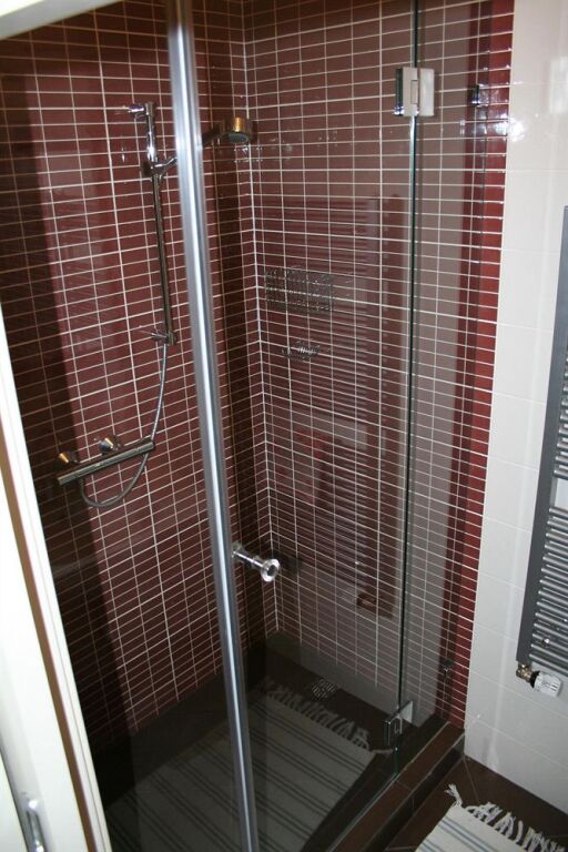 gallery_image_hidden_63