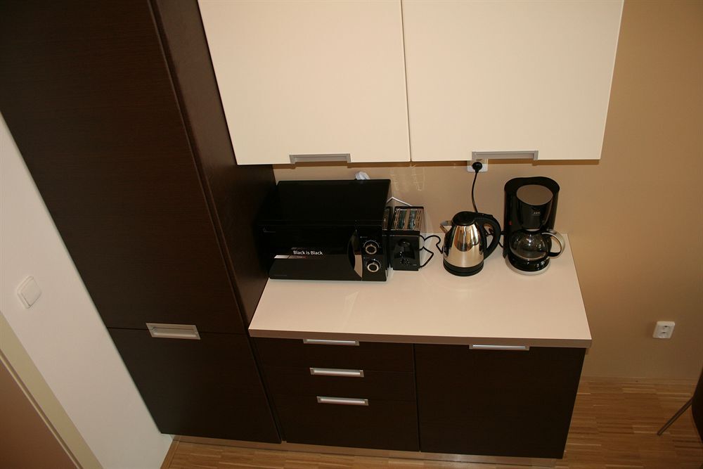 gallery_image_hidden_67