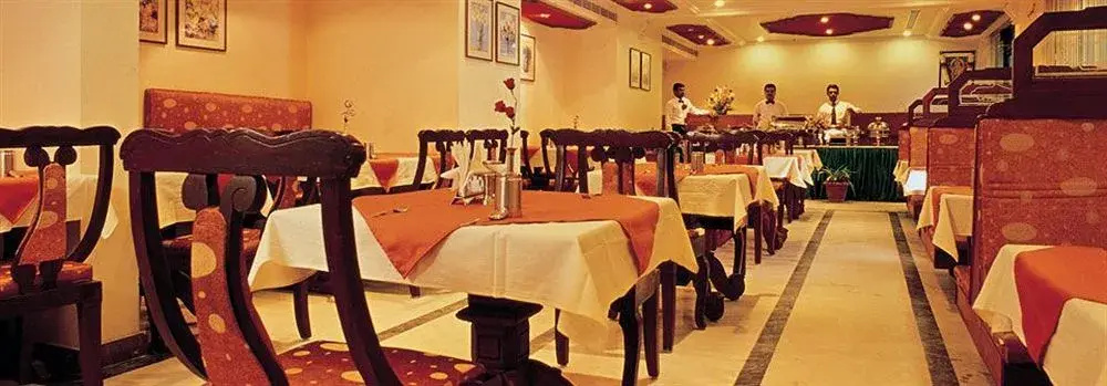 Food & Beverage