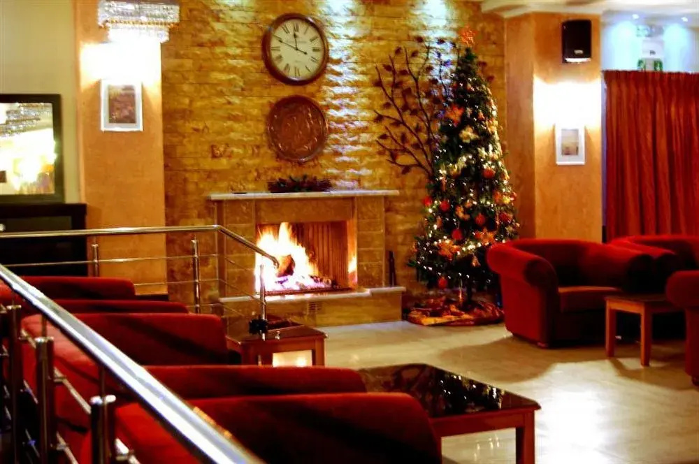 Lobby & Reception