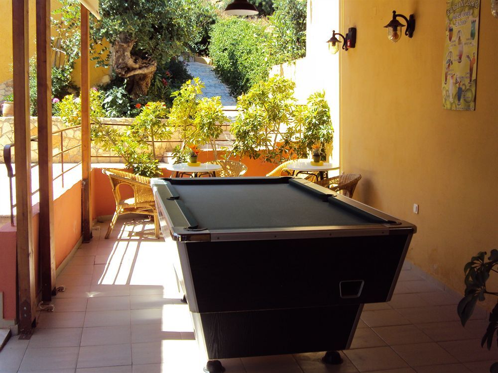 Elgoni Apartments by Checkin Adults Only 
