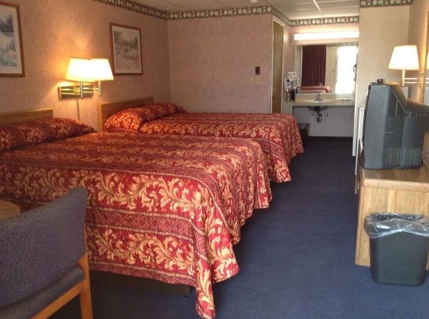 Standard Double room (full double bed)