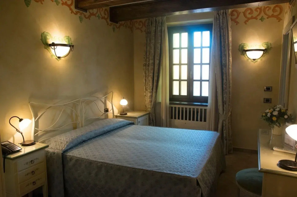 Al Castello di Monte Valenza - Chambres