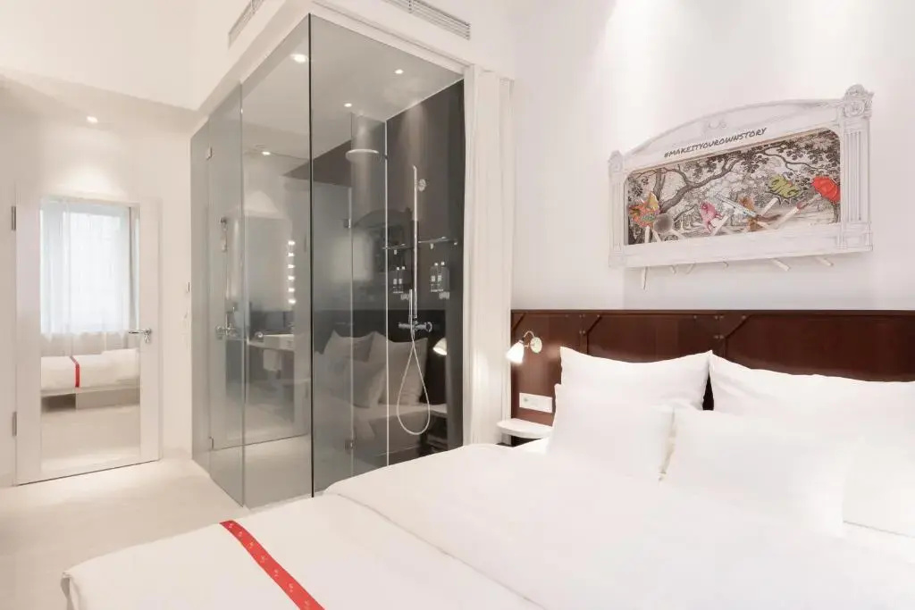 Loft Double room (full double bed)