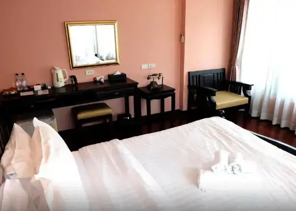 Двухместный номер Deluxe двуспальная кровать в Siri Heritage Bangkok Hotel