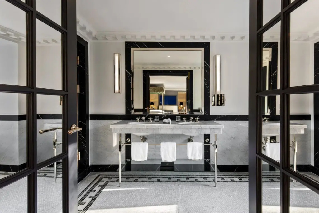 Hôtel de Berri Champs-Élysées, a Luxury Collection Hotel 69