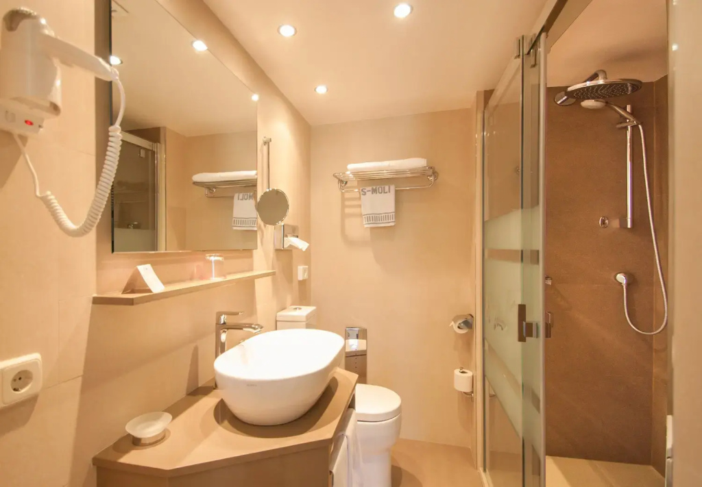 Es Moli Hotel - Chambres