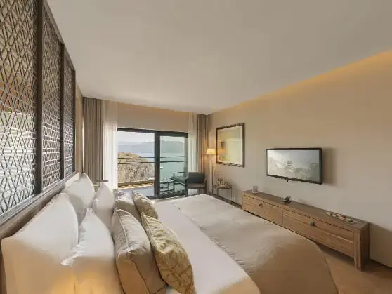 Deluxe Double room with sea view (full double bed)