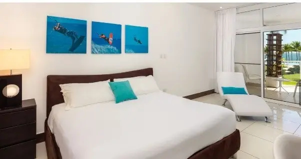 Double Suite with ocean view (full double bed)